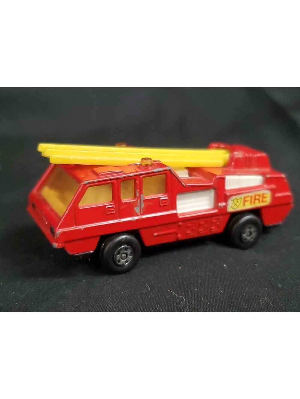 Vintage 1975 Matchbox Superfast Lesney No. 22 Blaze Buster Firetruck